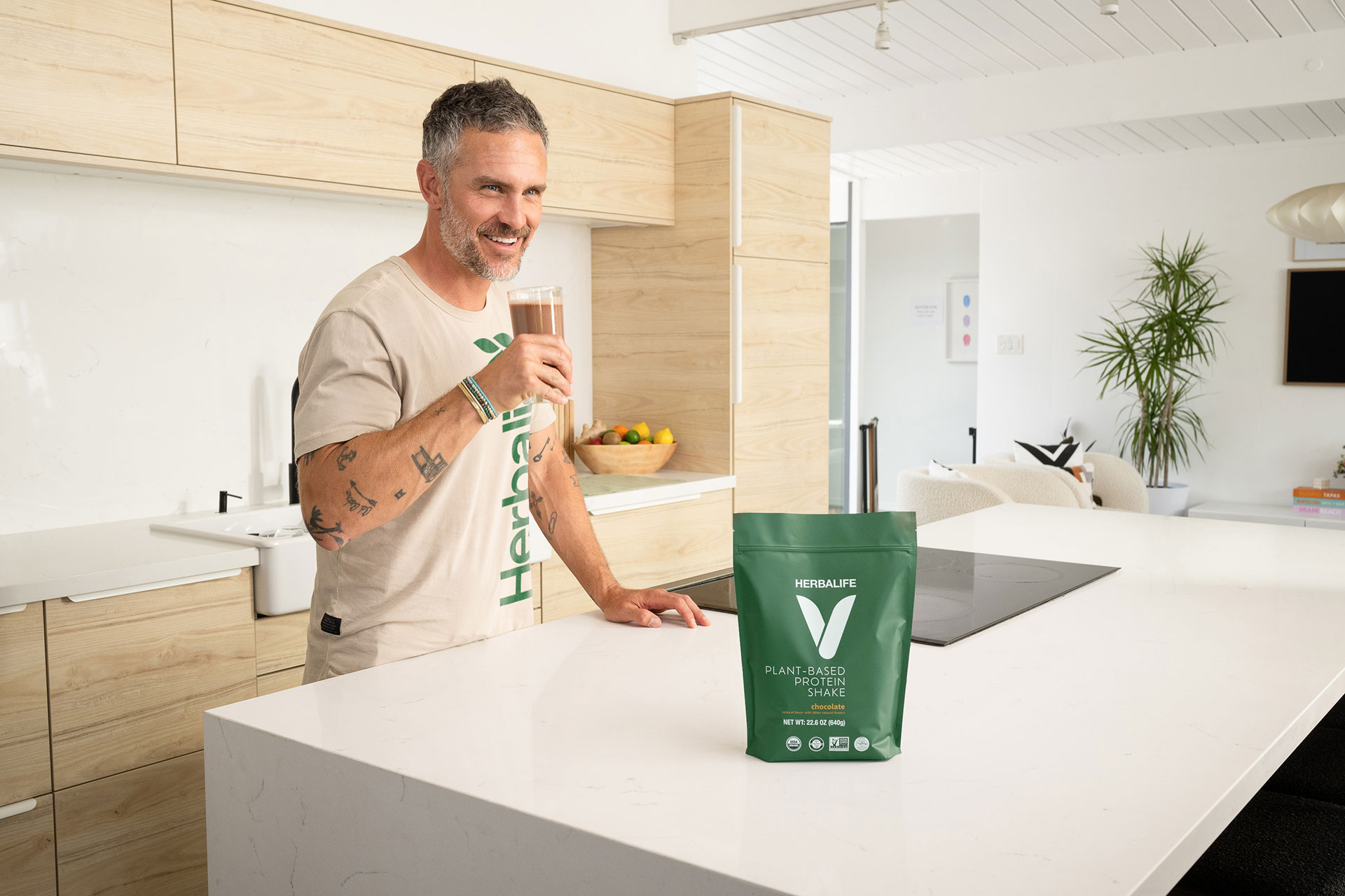 HERBALIFE V Plant-Based Protein Shake Chocolate 640g | Herbalife U.S.