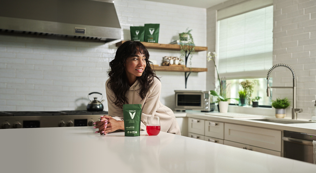 HERBALIFE V Plant-Based Immune Support* thumbnail 3
