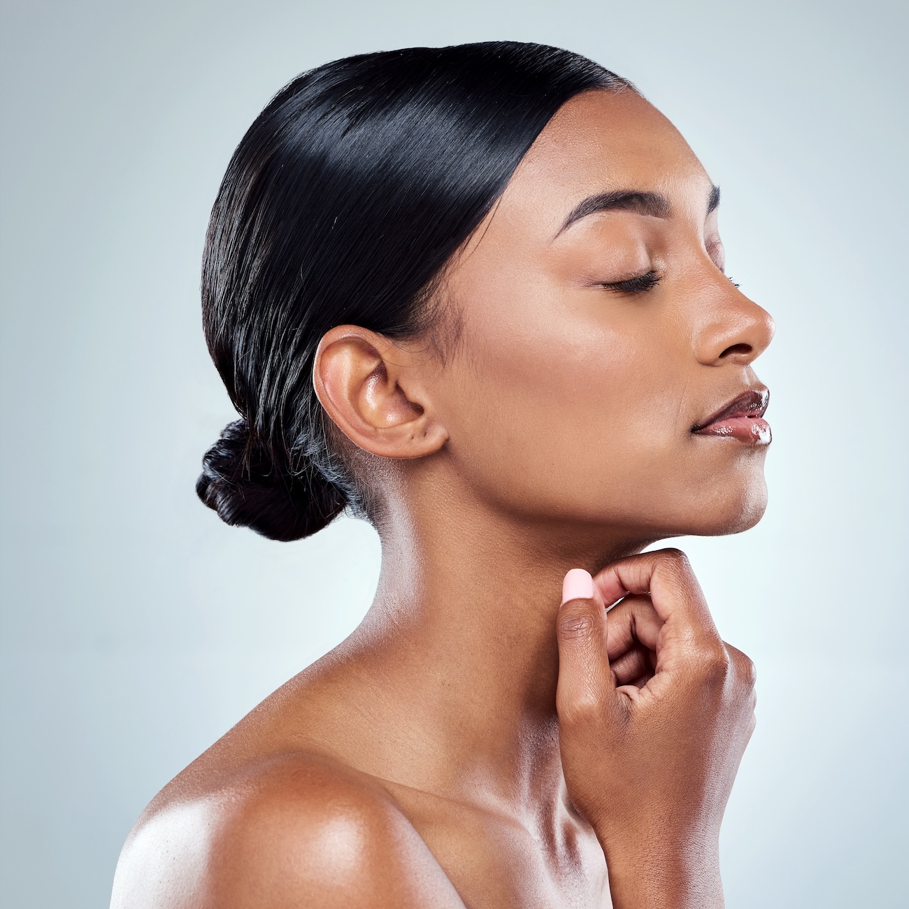 Beautiful woman with clear skin beauty shot