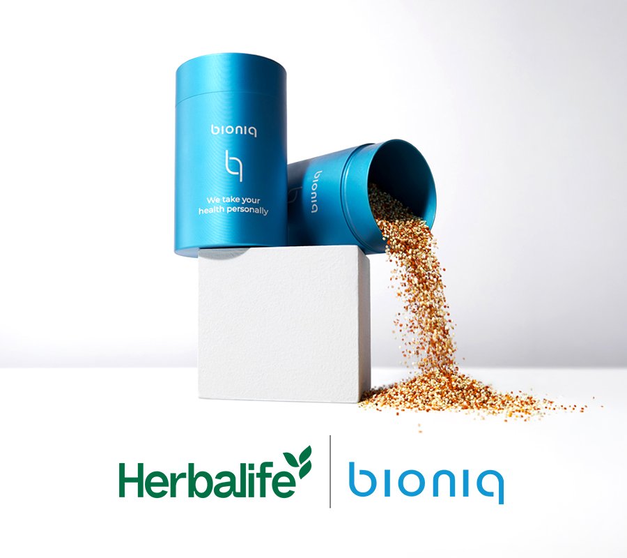 Recipiente com os logótipos da Herbalife e da Bioniq na parte inferior