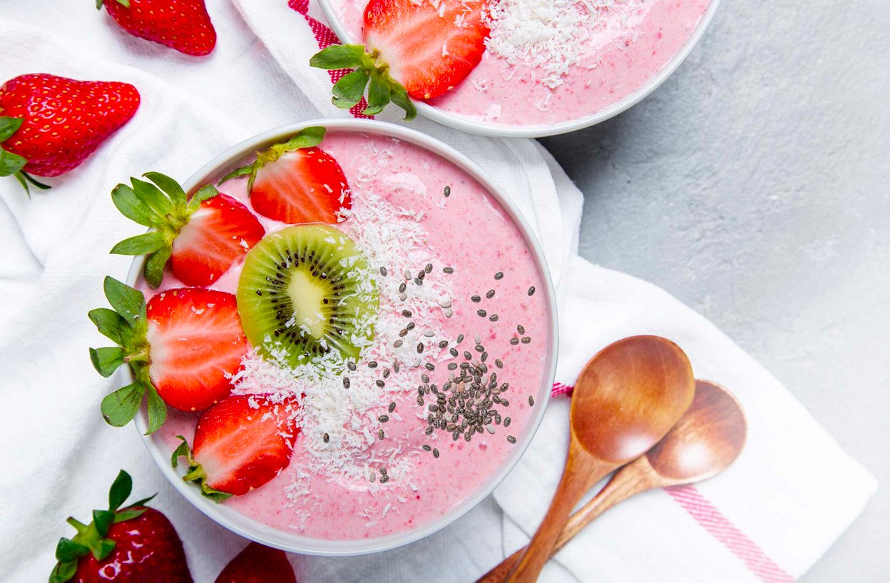 Suis cette recette pour faire un fouette gateau au fromage aux trois baies !