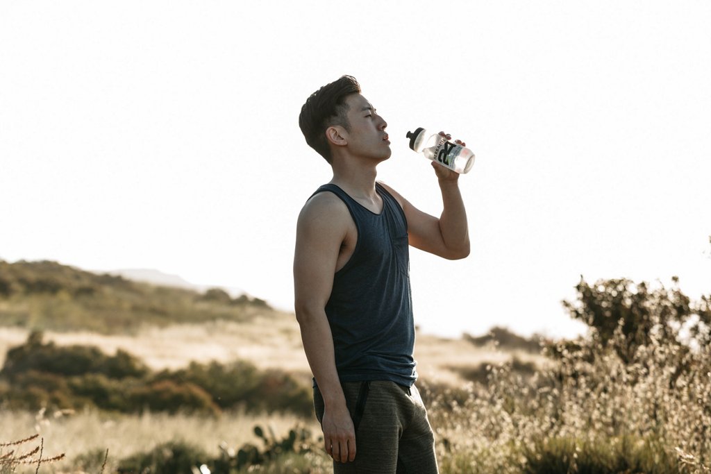 How Water Supports Digestion & Gut Health | Herbalife India