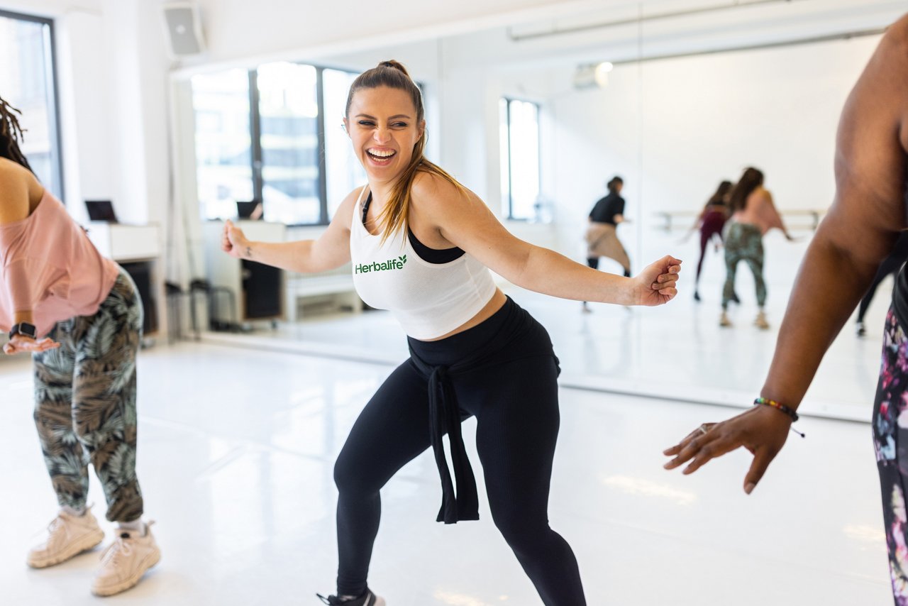 -Stay Fit This Holiday Season: 10 Essential Tips for Motivation and Success-image