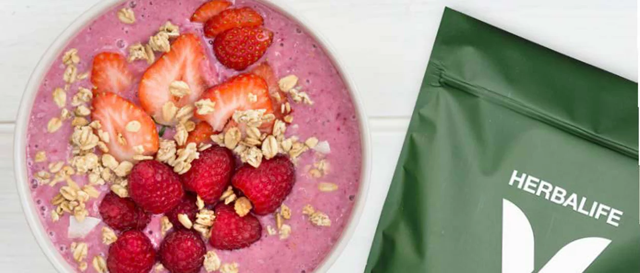 Official Herbalife recipe photography · Serving inspiration with additional ingredients, not a customer result.