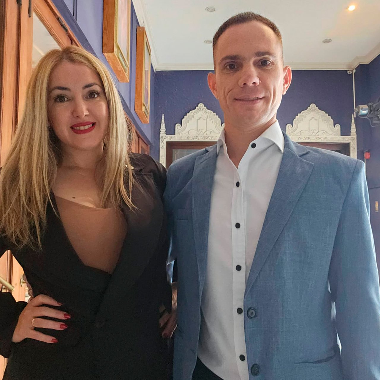 Ximena Lizarra Alejandro Freire Distribuidores Independientes Herbalife