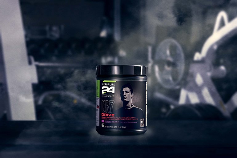 One canister of CR7 Drive