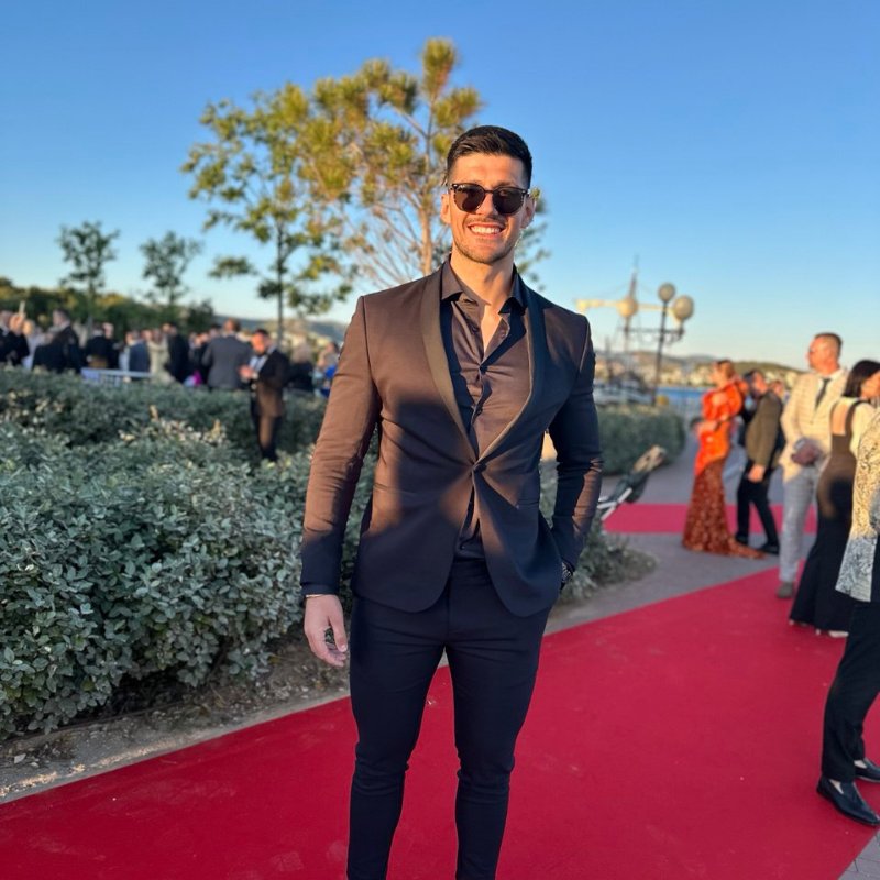 Siniša J., Nezavisni Herbalife Član